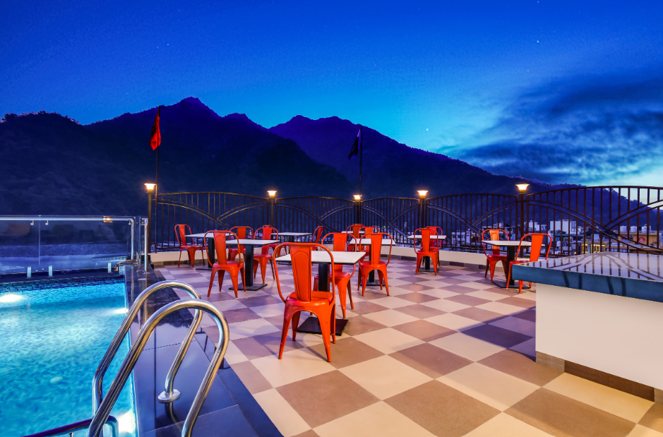 Foxoso Heights, Tapovan