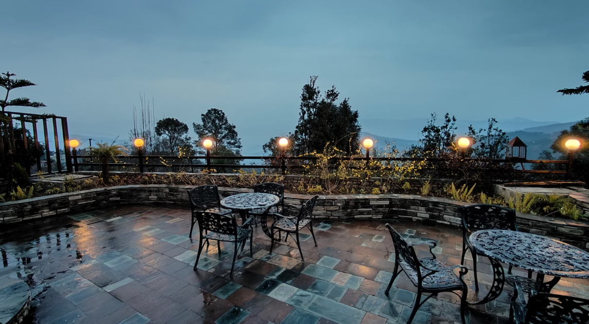 SUNITA HIMALAYAN PARADISE