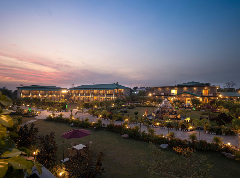 Corbett Elegant Retreat