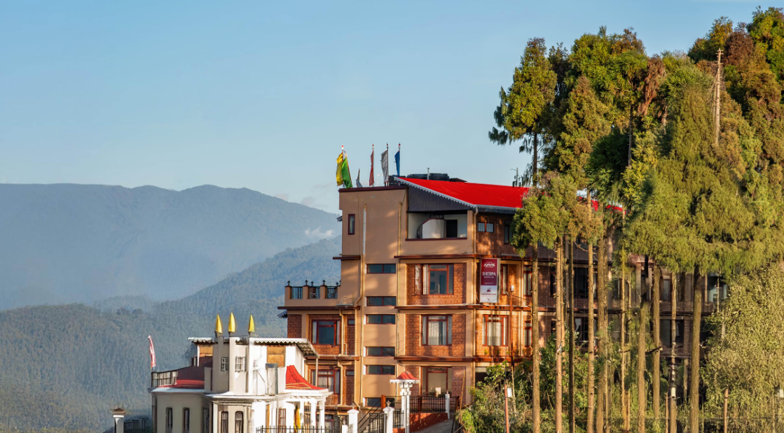 Summit Sherpa Mountain Hotel & Spa