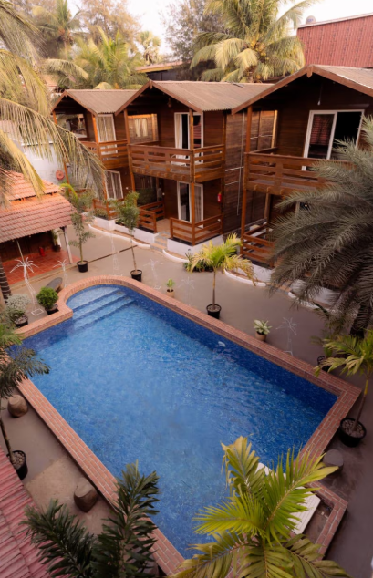 SURF House Beach Resort by CALUX (Right on Baga Beach)