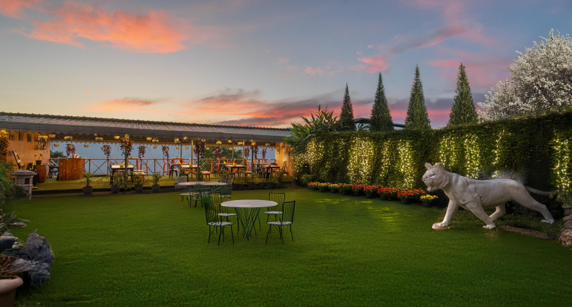 Summit Namnang Courtyard & Spa